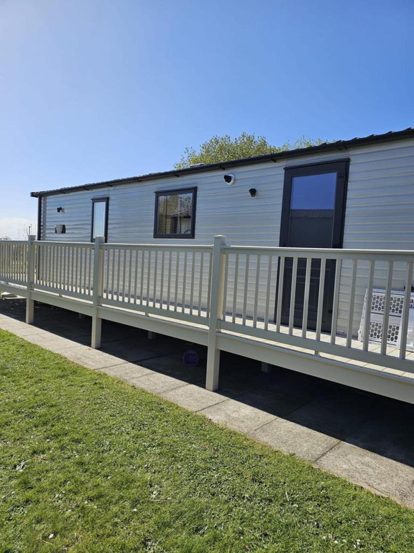 Premium 2 Bedroom Caravan With Free Wifi Хънстантън Екстериор снимка