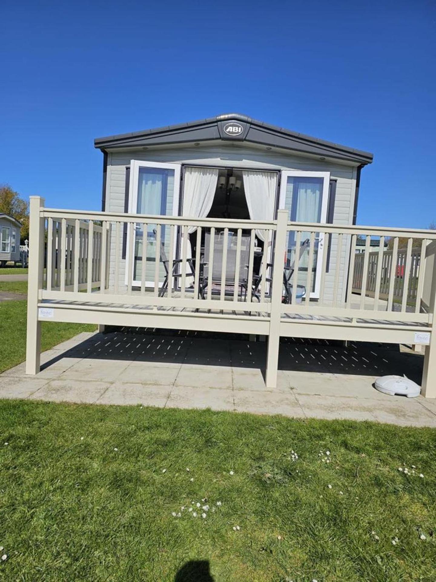 Premium 2 Bedroom Caravan With Free Wifi Хънстантън Екстериор снимка